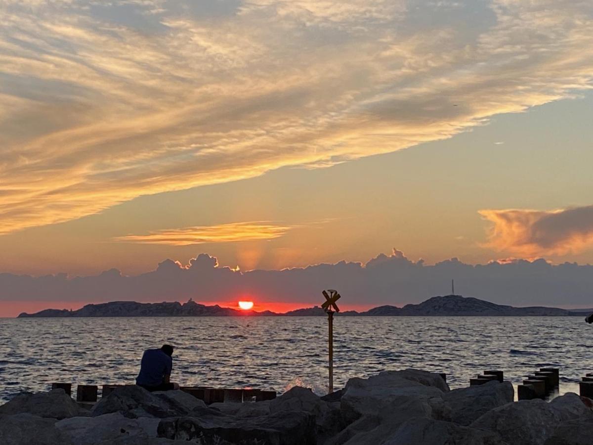 Sun Escape, Appart Renove Climatise 3 Pieces 4-6 Pers, 350M De La Plage Μασσαλία Εξωτερικό φωτογραφία